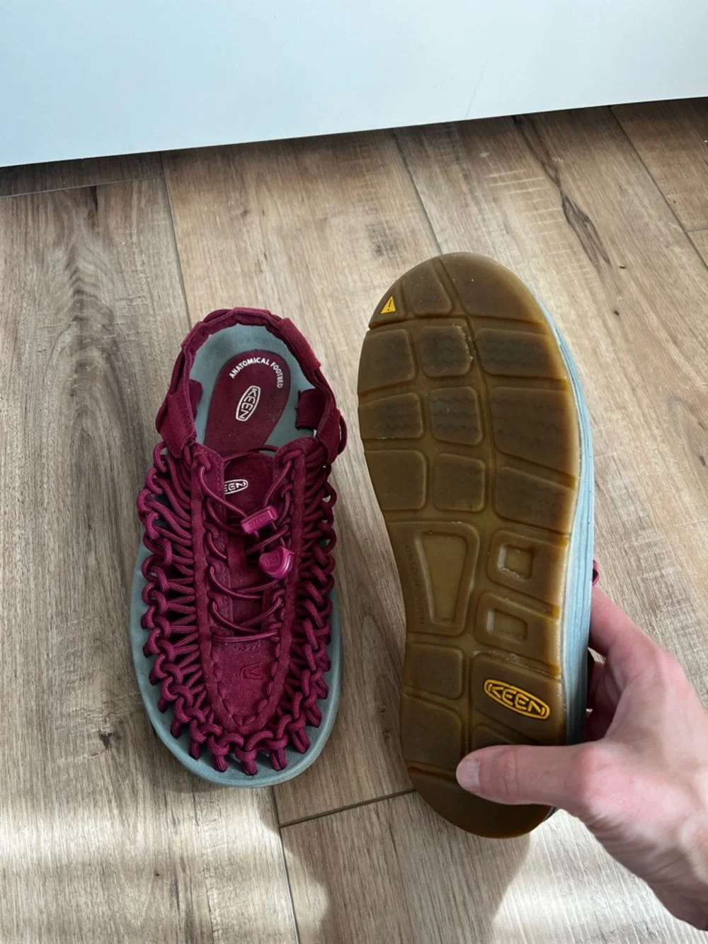 Keen Uneek Woven Sandal - Picture 7 of 8